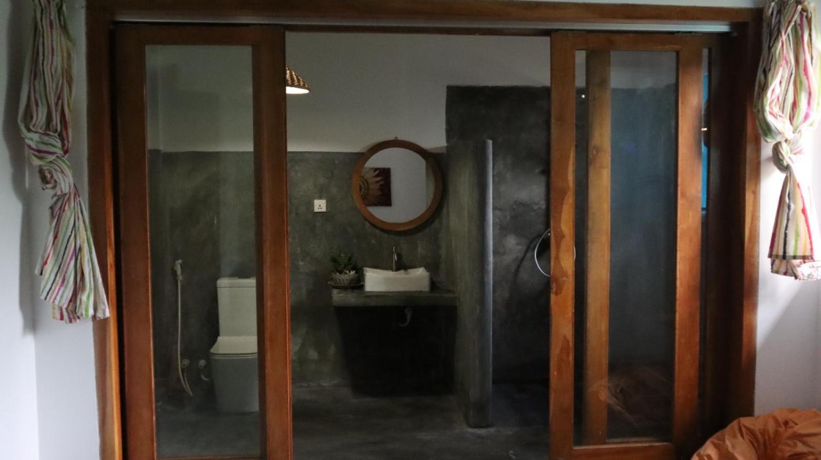 Julianu Otel Tangalle Dış mekan fotoğraf