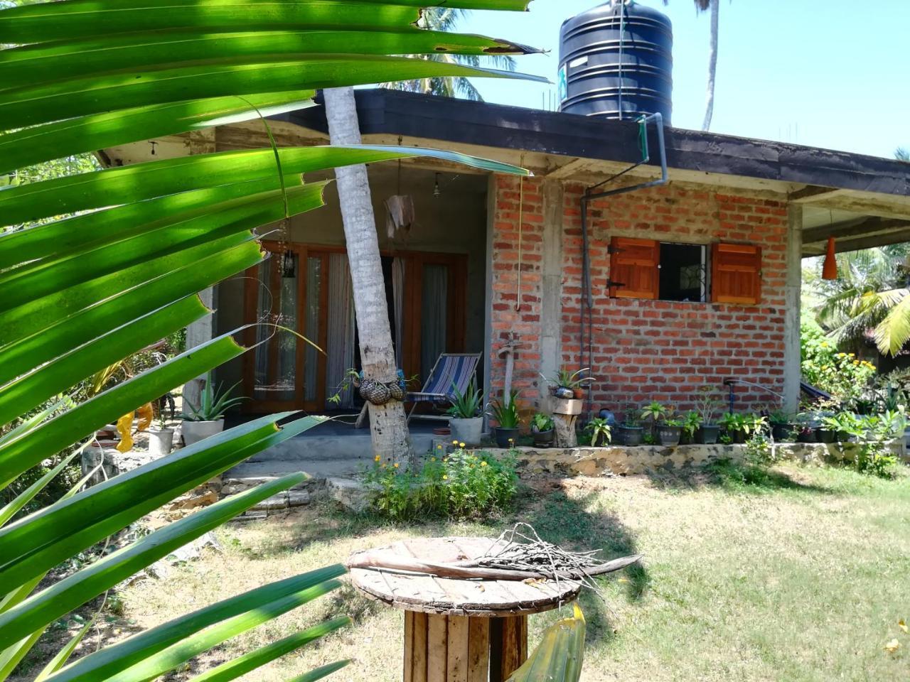 Julianu Otel Tangalle Dış mekan fotoğraf